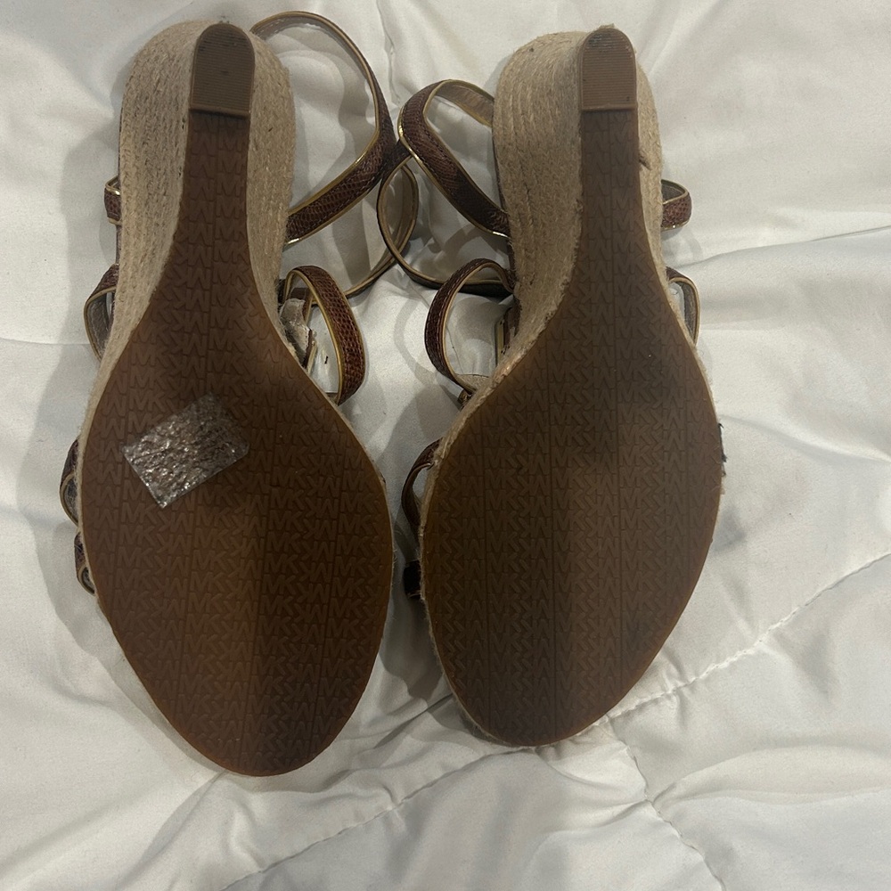 NWOT Michael Kors Brown and Gold Embellished Sandals - Picture 4 of 5